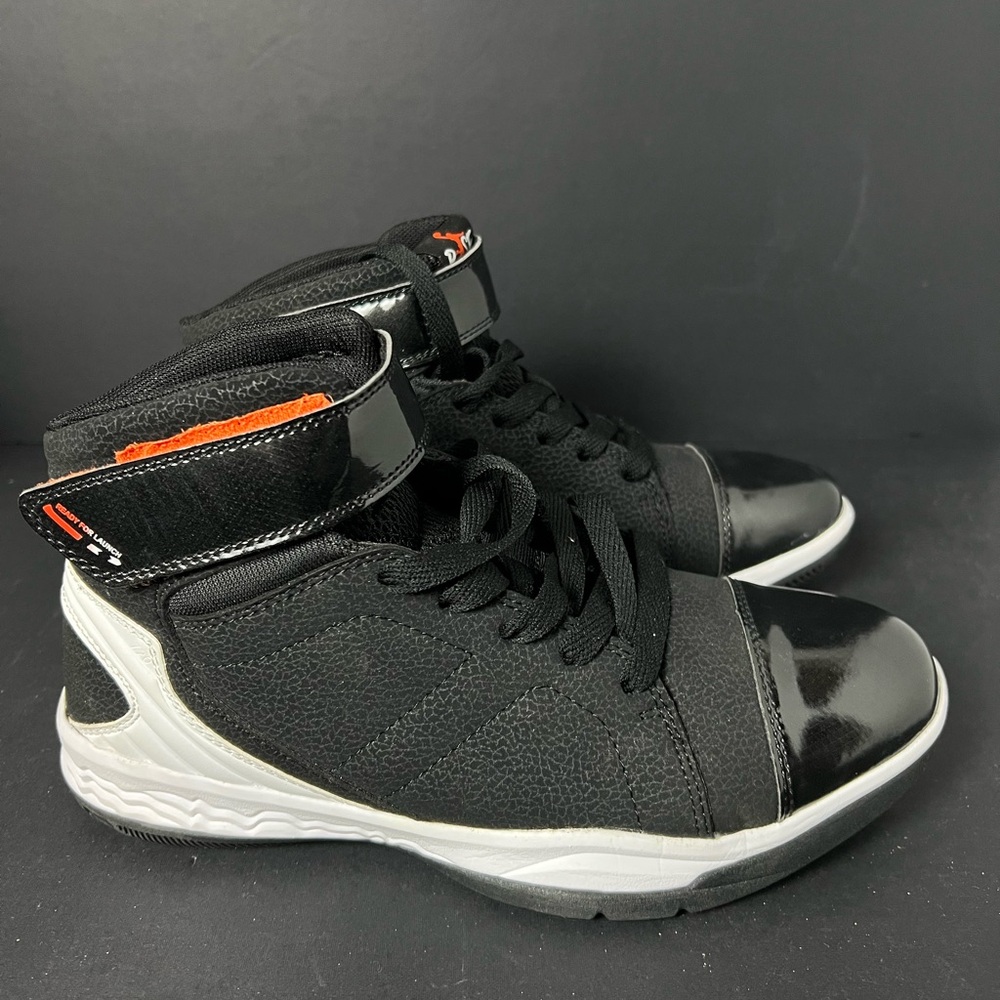 Rise Black Textured Men’s Sneakers Basketball shoes Size 8 new with box - Picture 3 of 11